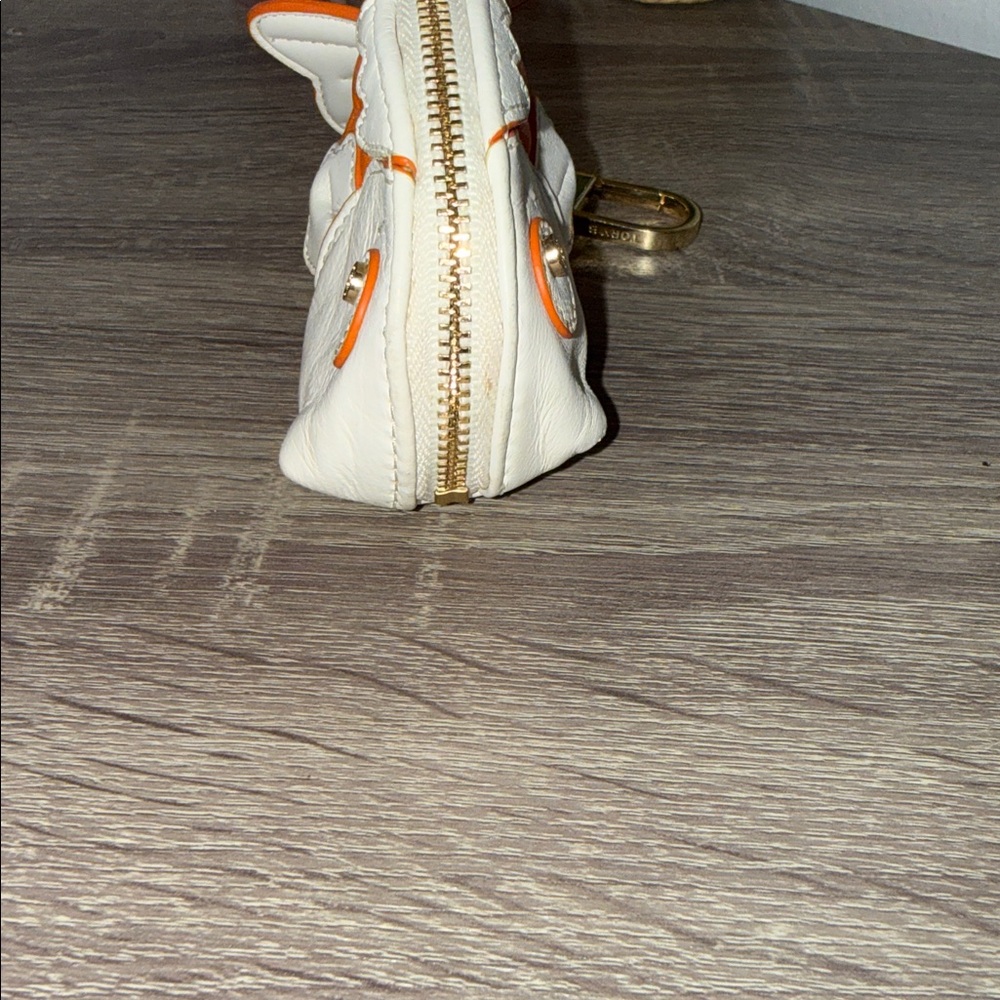 Tory Burch Whimsical Fish Coin Pouch/Key Chain - Picture 7 of 16